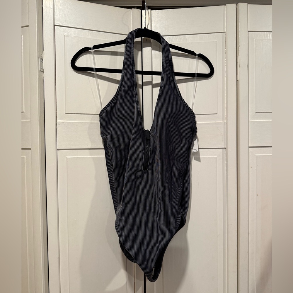 VS swimsuit size large NWT